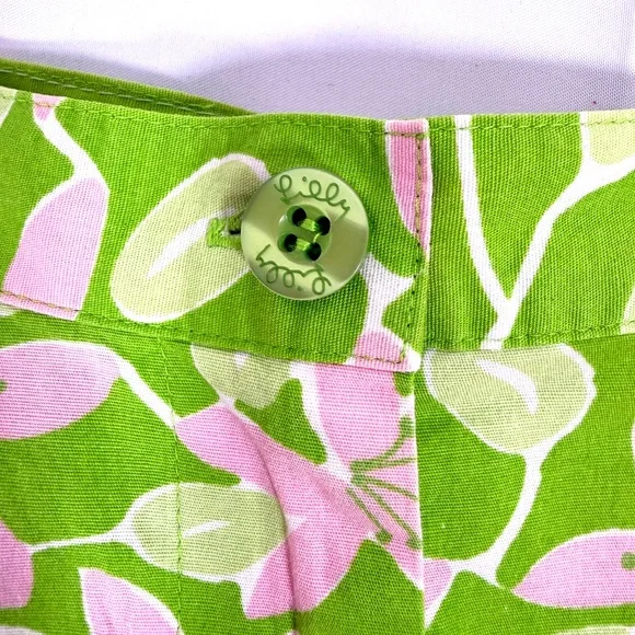 Lilly Pulitzer Pink & Green Lily Print Shorts Size 10 - Picture 3 of 10